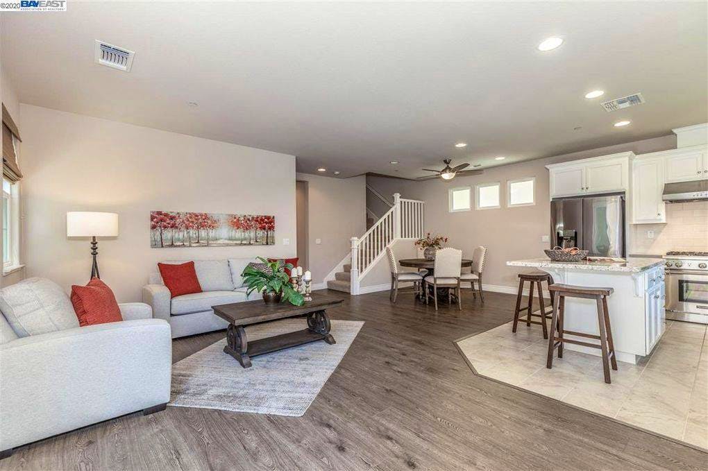 Furniture Staging Example